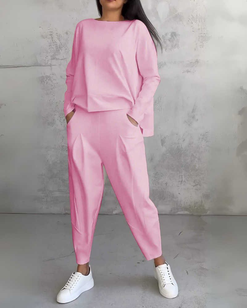 Minimalist Lounge Set