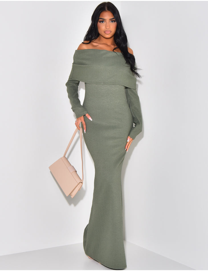 Dress With Bteau Neckline